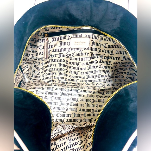 Juicy Couture Black & Pink Velour Queen Of Everything Weekender Duffle Bag NWT - Picture 3 of 13